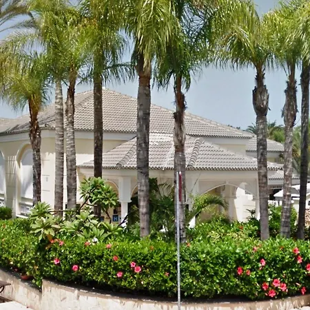 Hotel Gran Oasis