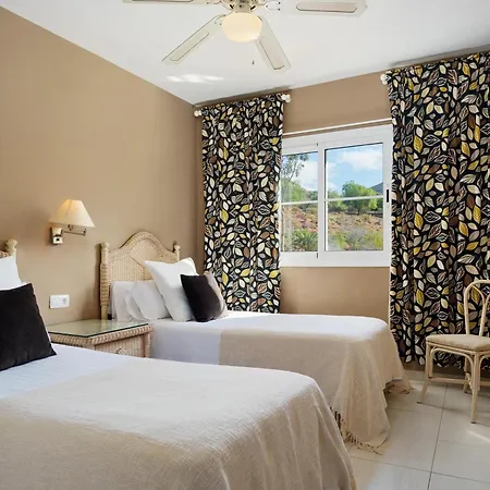 Hotell Gran Oasis 4*