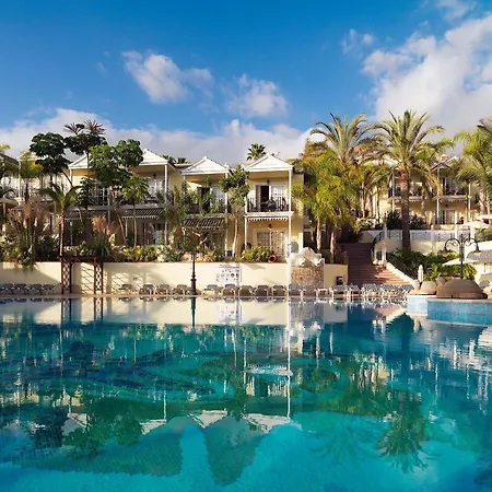 Gran Oasis Hotell 4*