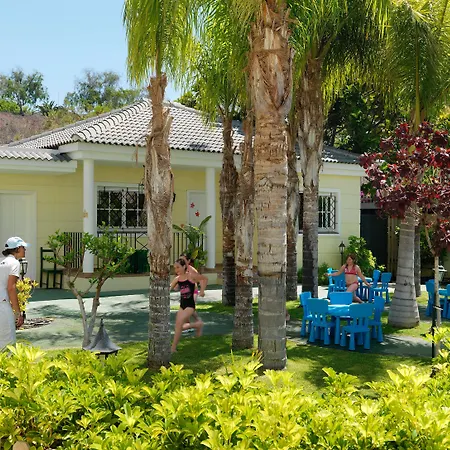 Hotel Gran Oasis 4*