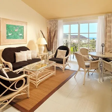 Hotel Gran Oasis 4*