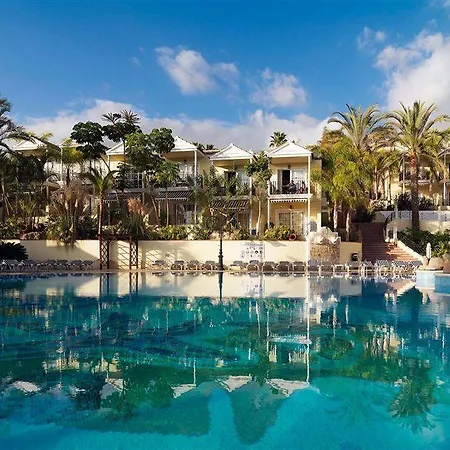 Gran Oasis Hotell 4*