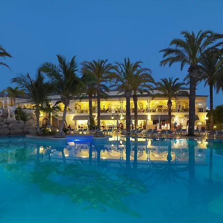 מלון Gran Oasis 4*